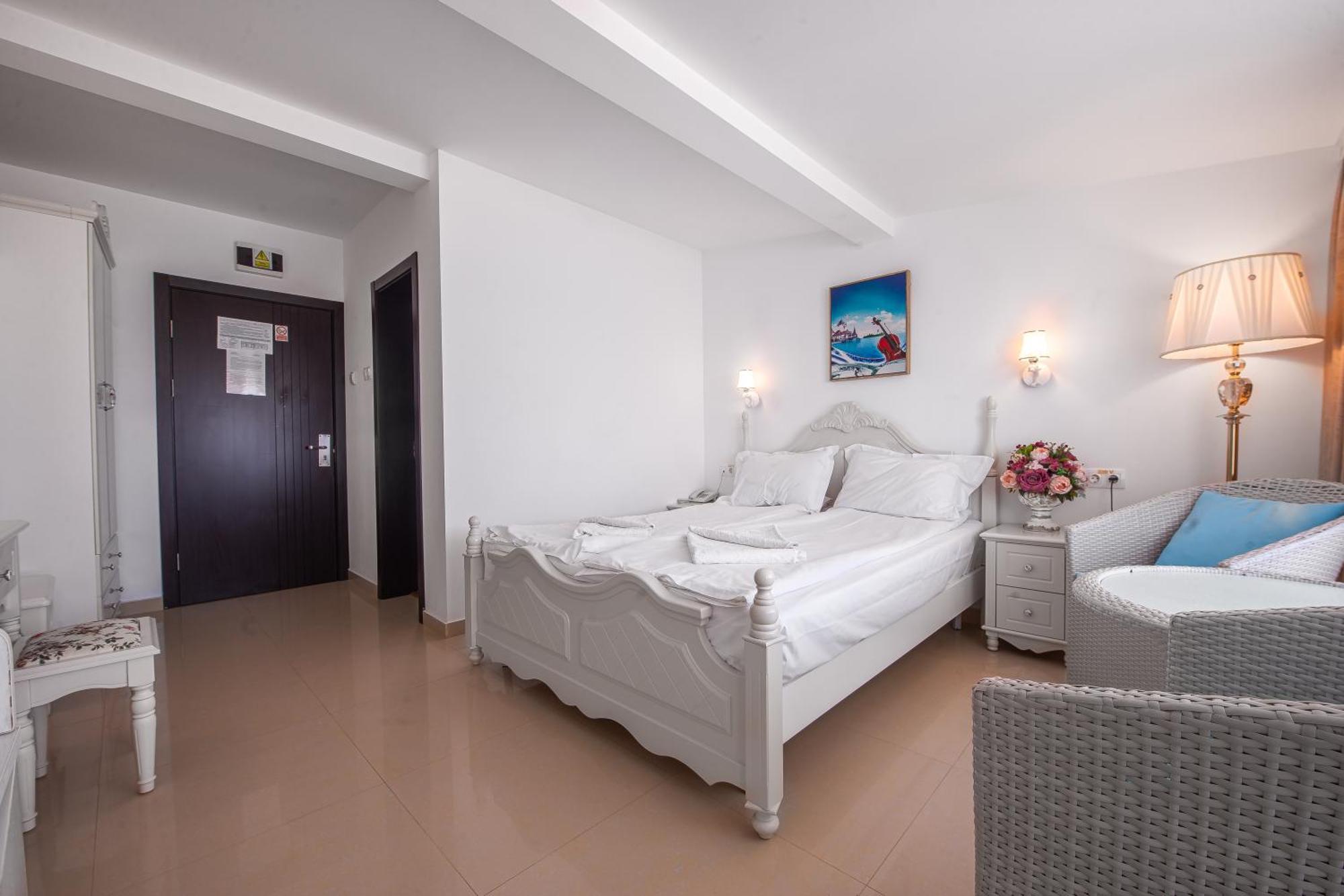 Hotel Sunrise Venus Exterior foto
