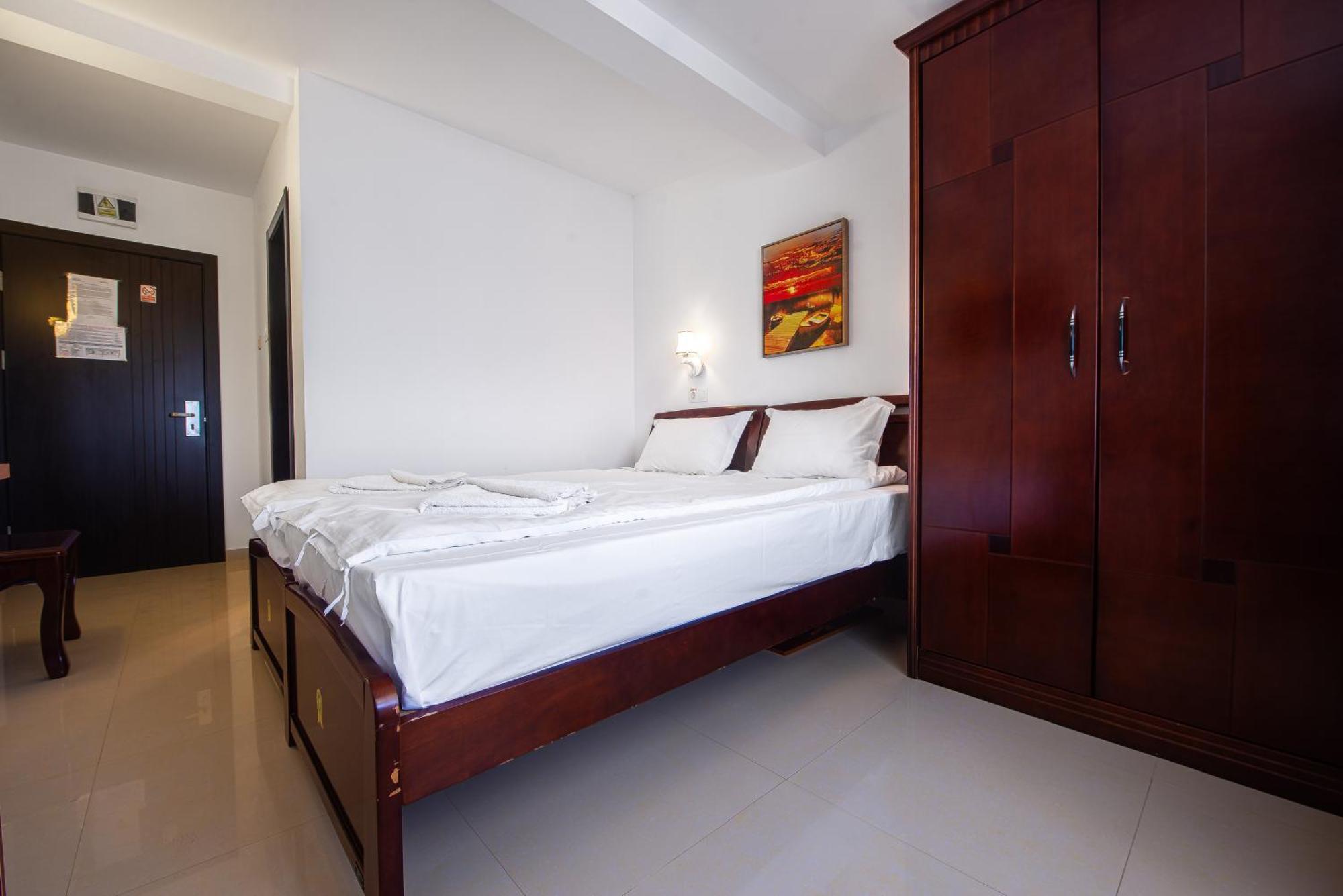 Hotel Sunrise Venus Exterior foto
